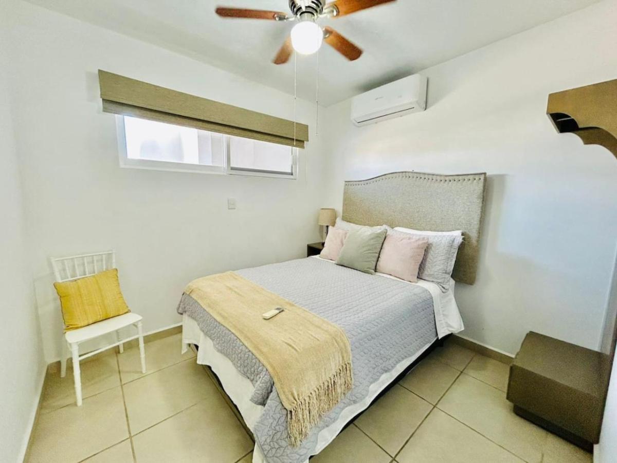 Apartamento Departamento Cerca Del Mar Y Con Vista Mazatlán