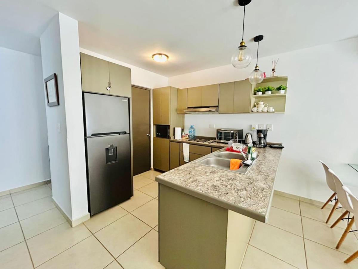 Departamento Cerca Del Mar Y Con Vista * Mazatlán